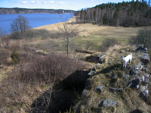 Stegeborg sett från Skällviksborgs ruin